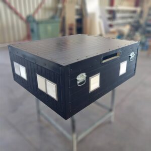 σκυλοκούτι - κουτί μεταφοράς σκύλου - απο πάνελ πολυουρεθανης διαστάσεων 1.00x1.20x0.46m σε μαύρο χρώμα